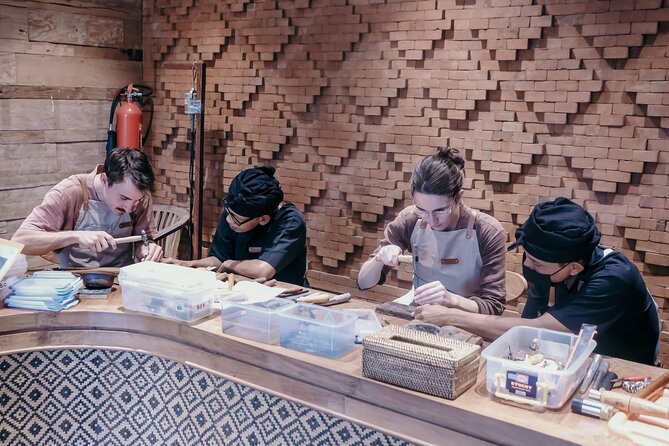 Exclusive Ubud Jewelry Making: Craft with a Pro Silversmith! - Choosing a ring, pendant, or earrings