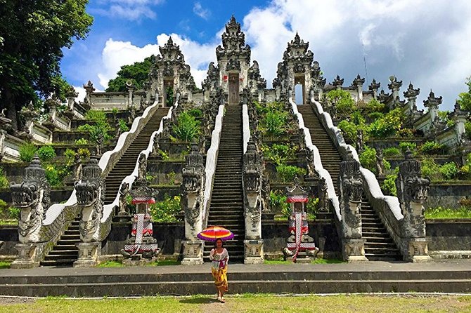 Exploring Bali in 5 Days: Completed Journey of Discovering Bali - Day five: GWK, Uluwatu, and dinner at Jimbaran