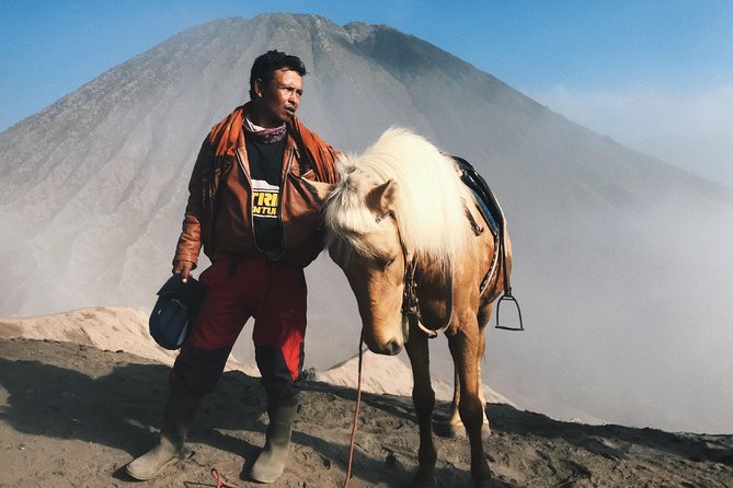From Bali : Bromo & Kawah Ijen – 3-Day Adventure - Day three: Ijen’s blue fire and a serious crater hike