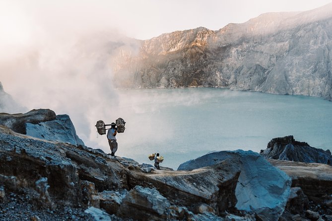 From Bali : Bromo & Kawah Ijen – 3-Day Adventure - Food, people, and the feel of the road