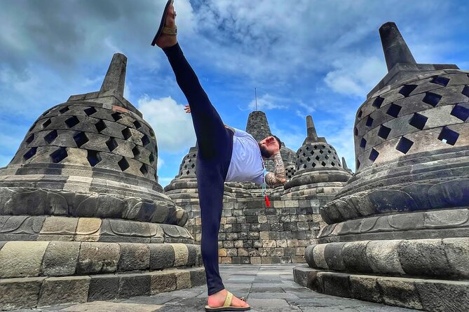 From Semarang port: Borobudur Temple excursion - Cruise Ship Traveler - Included food and small local touches