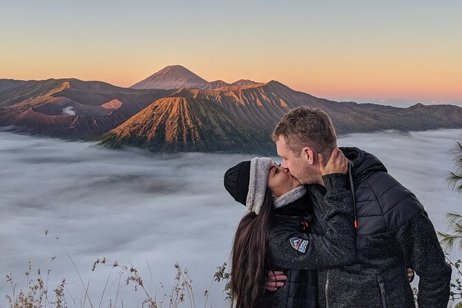 From Surabaya / Malang : Mt Bromo Sunrise - Ijen Blue Fire 3D2N - Day 2: Penanjakan sunrise and the Bromo crater