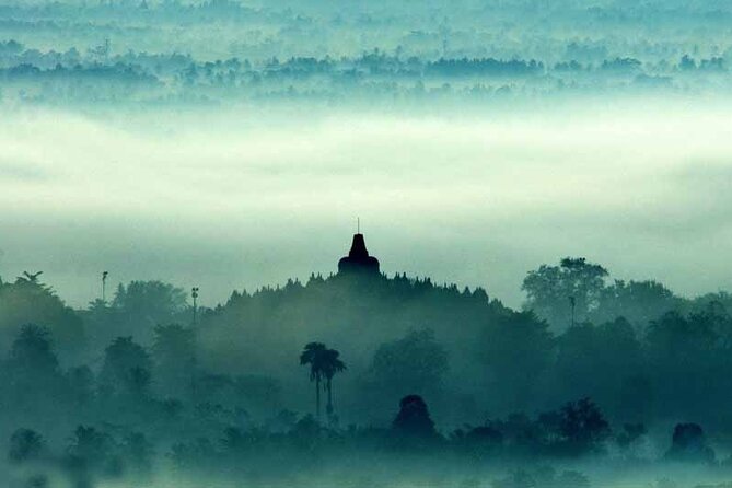 From Yogyakarta: Borobudur &Prambanan-Bromo-Waterfall-Ijen 6 Days - Mount Bromo starts before sunrise