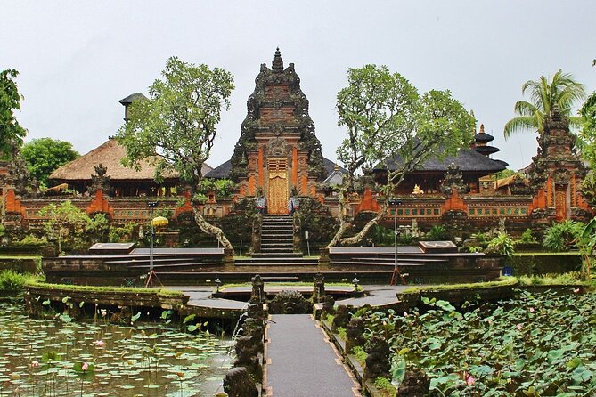 Full-Day Highlights and Best of Ubud Village - Sacred Monkey Forest Sanctuary: nature, temples, and alert walking