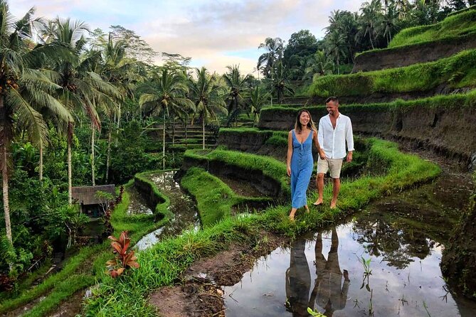 Full-Day in Bali: Amazing Ubud Tour - Tegalalang Rice Terrace shows Bali’s working countryside
