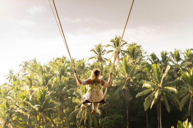 Full-Day Private Car Charter in Bali with Local Guide - Tirta Empul Temple: purification and ceremony