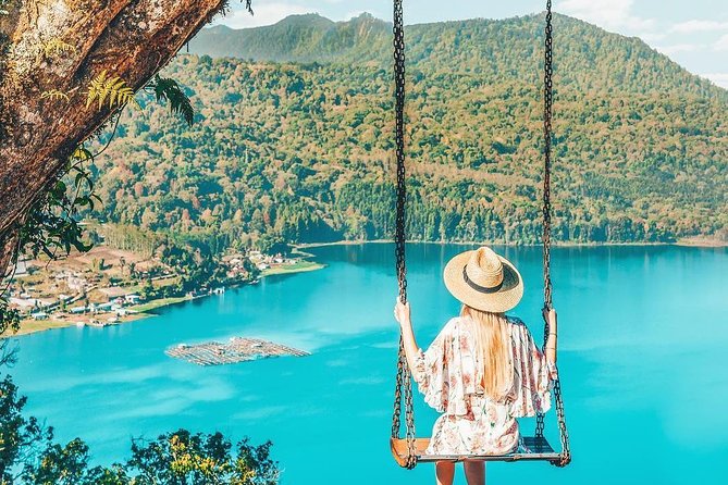 Full-Day Private North Bali Tour with Free WiFi - Handara Gate and the limits of the perfect photo
