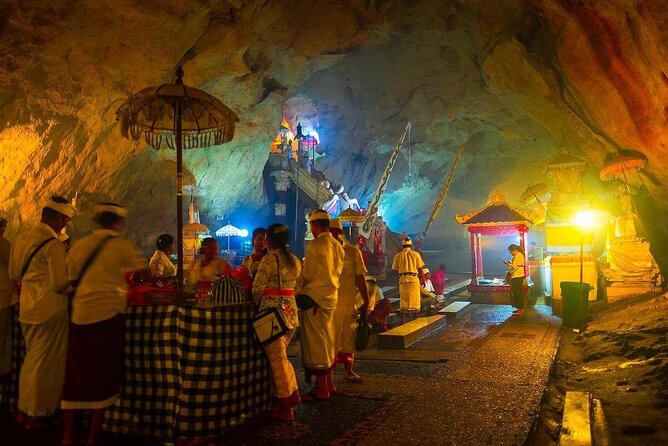 Full Day Private Tour to Nusa Penida Underground Temple from Bali - Thousand Islands Viewpoint above Diamond Beach