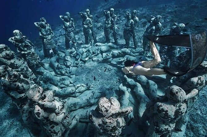 Half-Day Private Guided Snorkeling Turtles Underwater Statues - Gili Meno’s statues and coral gardens