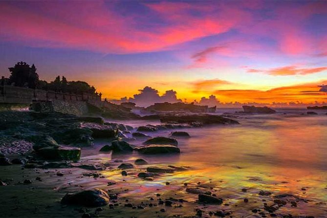 Half-Day Taman Ayun UNESCO and Tanah Lot Temple with private Car - What the Private Driver Adds
