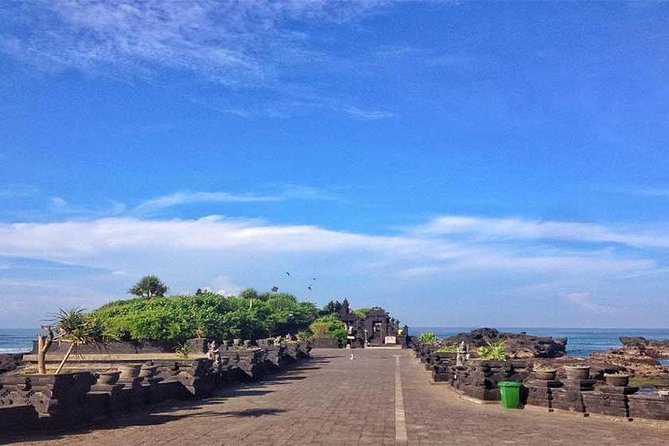 Half-Day Taman Ayun UNESCO and Tanah Lot Temple with private Car - Should You Book This Private Bali Temple Tour?