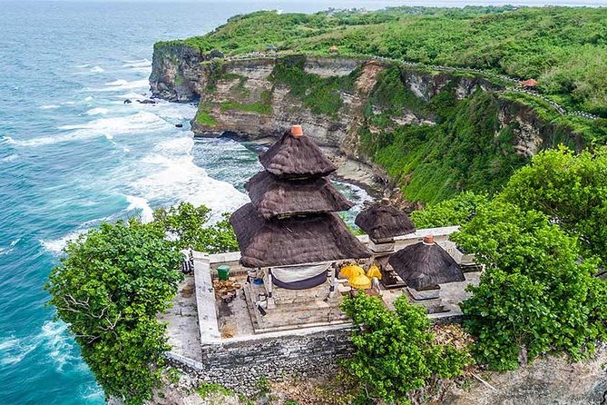 Halfday Tour:Uluwatu Temple,Kecak Dance and Dinner Jimbaran Beach with Transport - Small Details That Make the Day Easier