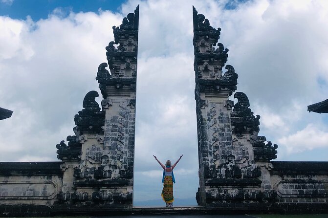 Heaven Gate Lempuyang and Tirta Gangga - Two hours at Virgin Beach