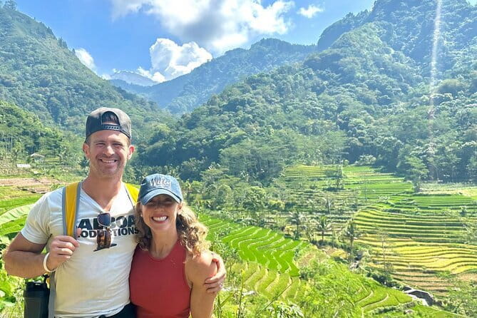 Hidden Waterfall & Selogriyo Rice Terraces Trek from Yogyakarta - Key points at a glance