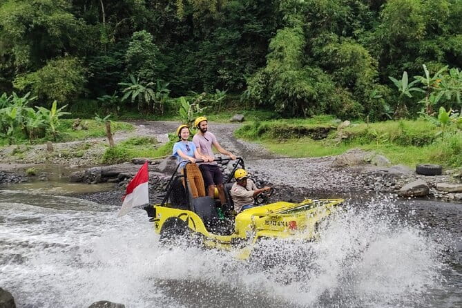 Hidden Waterfall & Selogriyo Rice Terraces Trek from Yogyakarta - The one-hour transfer to Selogriyo