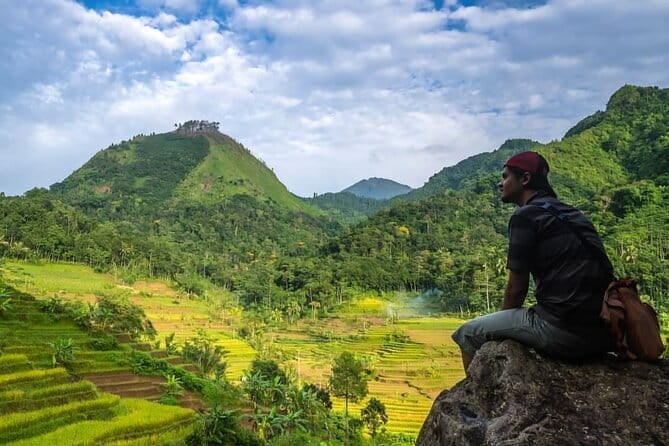 Hidden Waterfall & Selogriyo Rice Terraces Trek from Yogyakarta - Kedung Kayang’s viewpoints, stairs, and streams