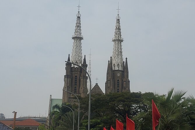 Highlights of Jakarta City : Half-Day Tour All around Jakarta - What the $48.05 price covers