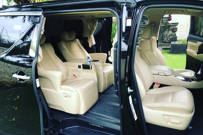 Hire a Luxury Private Car in Bali with an English Speaking Driver - A flexible route, with limits