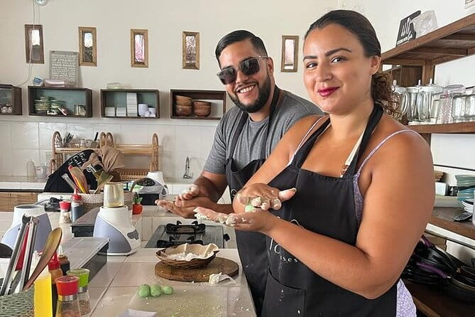 Indonesian Food Cooking Class of Gili Air - Finding Gili Cooking Classes by the harbor