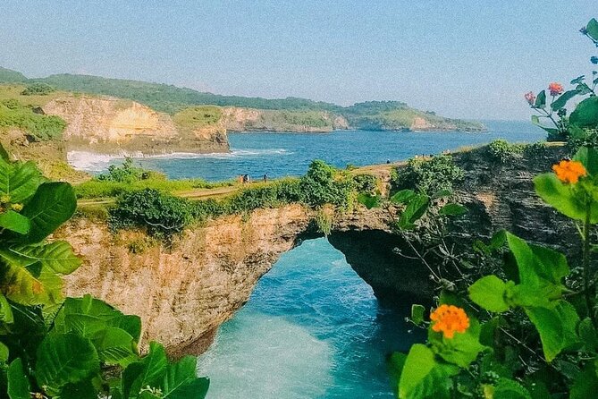 Instagram Iconic Nusa Penida Tour (All-Inclusive) - A guide can make the packed route work