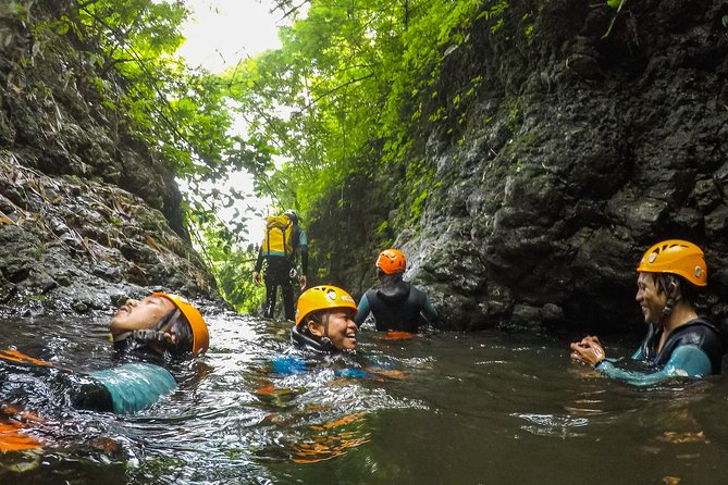 Intermediate canyoning tour in Bali " Maboya Canyon " - The approach hike and the view before the action