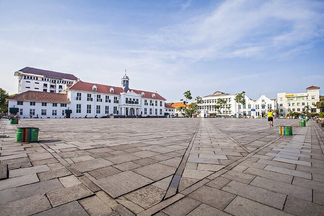 Jakarta Full-Day Highlights Tour with Transfer - Why this tour works for a first day in Jakarta