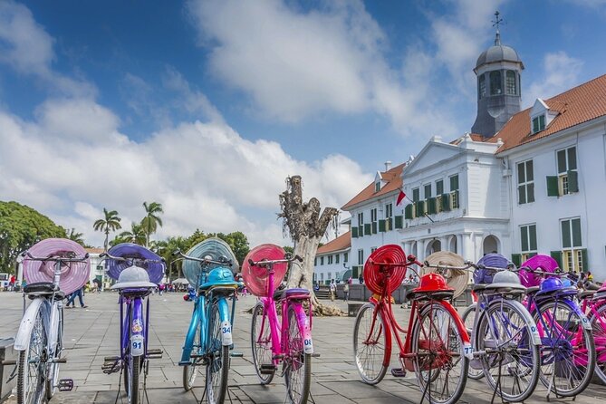 Jakarta Half-Day Highlights Tour - Monas and Merdeka Square: Jakarta’s national center