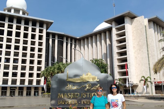 Jakarta Half Day Visit The Monument with Highlight City Tour - Sunda Kelapa harbor and Jakarta’s trading roots