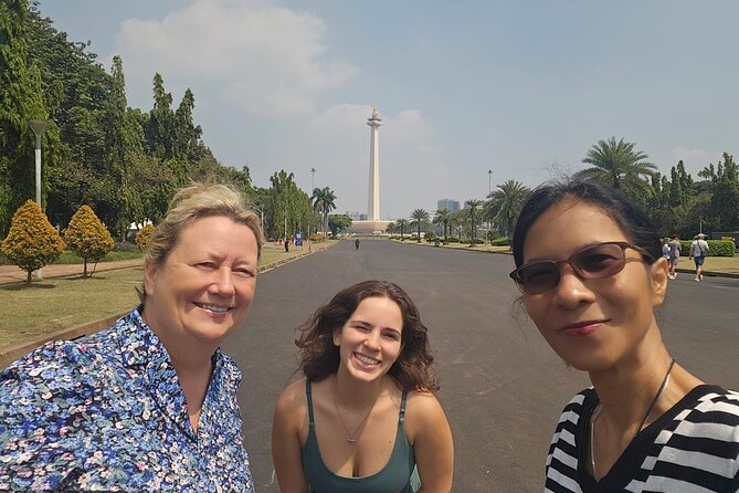 Jakarta Half Day Visit The Monument with Highlight City Tour - Merdeka Square and Monas: Jakarta’s national symbols