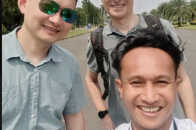 Jakarta Indonesian Culture in half Day - Local lunch, or Cafe Batavia with your own money