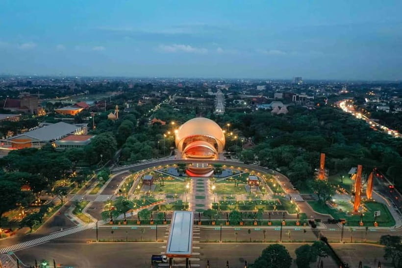Jakarta: Taman Mini Indonesia Cultural Park Entry Ticket - Seeing Indonesia through 26 provincial pavilions