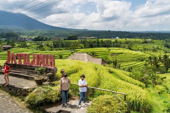 Jatiluwih Spiritual Journey of Melukat with Rice Terrace View - Ulun Danu Beratan and the mountain-lake setting