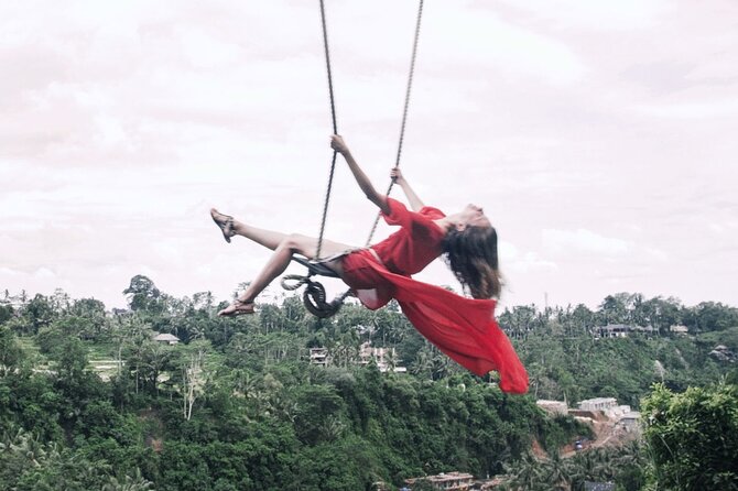 Jungle Swing - Volcano - Water Temple - Monkey Forest and Waterfall Tour - Tegenungan Waterfall: A Strong Opening Stop