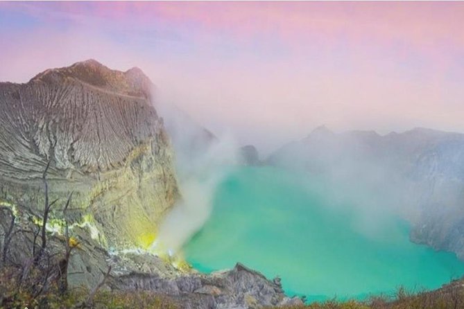 Kawah Ijen Midnight Tour (1 Day) - Why the 12:30 am departure matters