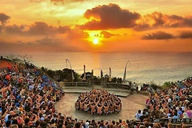 Kecak fire dance and uluwatu temple tour - free wifi - Pickup reliability deserves careful attention