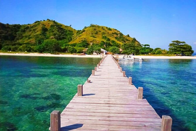 Komodo Tour 3D/2N Live on Board -Join Group Category-Share Cabin - What the boat stay is really like