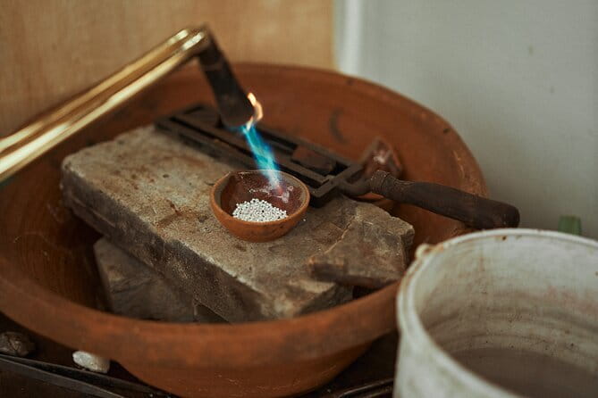 Kuta Bali Silver Jewelry Making Class Near Kuta Beach - Melting 925 silver and starting the craft