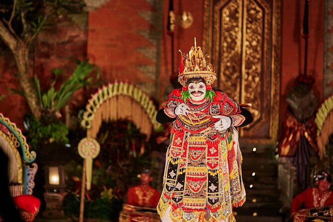 Legong Dance Show at Ubud Palace Bali - Entering Ubud Palace at night