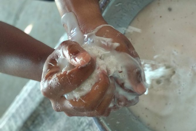 Make Traditional Bali Coconut Oil with a Balinese Family - Who will enjoy this private class most
