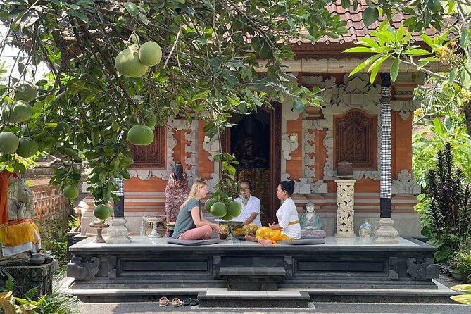 Meditate with a Shaman - Taking part in the water purification ritual