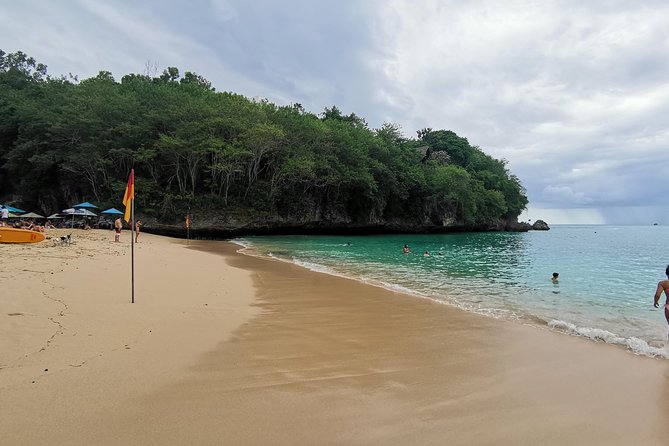 Melasti Beach, Padangpadang Beach, Uluwatu Sunset Kecak and Jimbaran Dinner - The driver can make or break the day