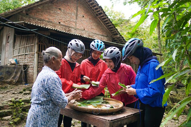 Menoreh Village Cycling - Leaving Yogyakarta for Nanggulan