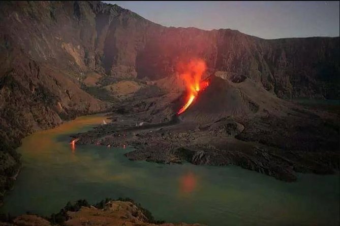 MODERATE HIKING: 2D/1N Crater Rim Senaru | Rinjani Samalas Tour - Starting in Senaru at 6:30 a.m.