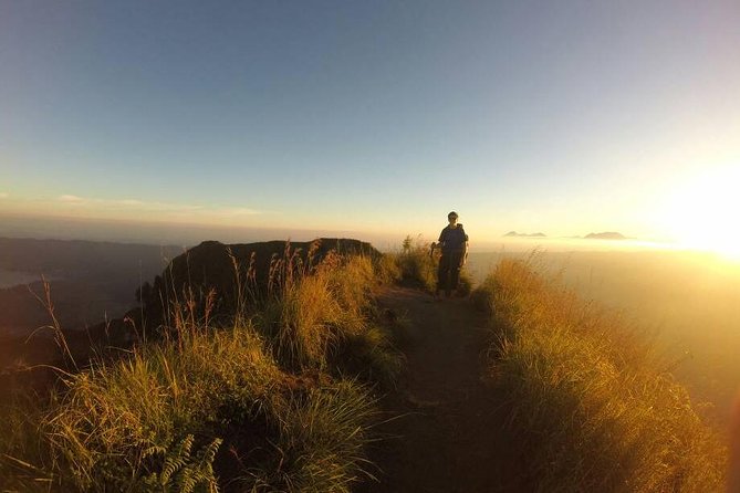 Mount Batur Camping Tour with Sunset and Sunrise Experience - Sleeping in a private tent at the summit