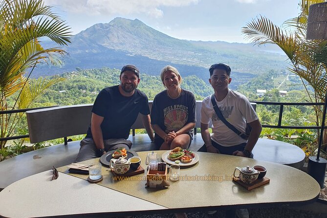Mount Batur Jeep Sunrise (Private and Breakfast at Restaurant) - Sunrise views without the uphill trek