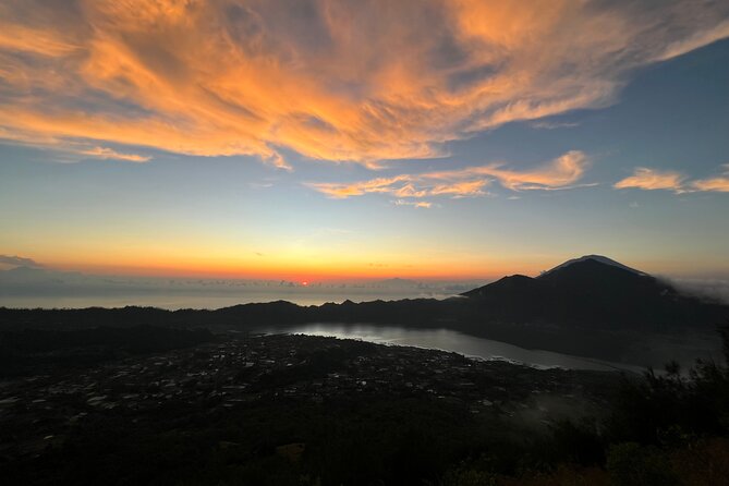 Mount Batur Sunrise Hike And Natural Hot Spring - Why Mount Batur makes a strong sunrise outing