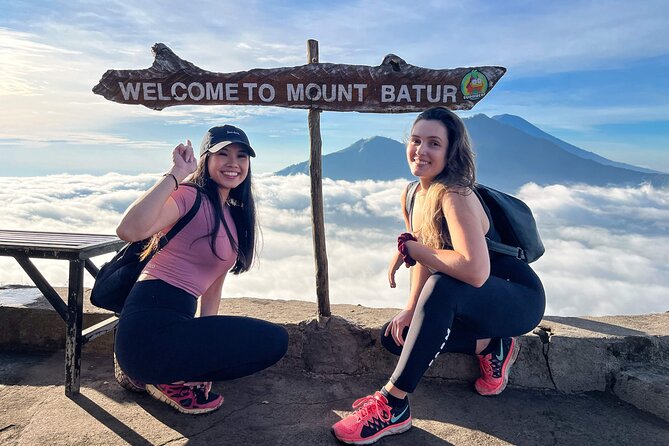 Mount Batur Sunrise Hike & Hot Spring (Private & All-Inclusive) - Reaching Mount Batur before sunrise