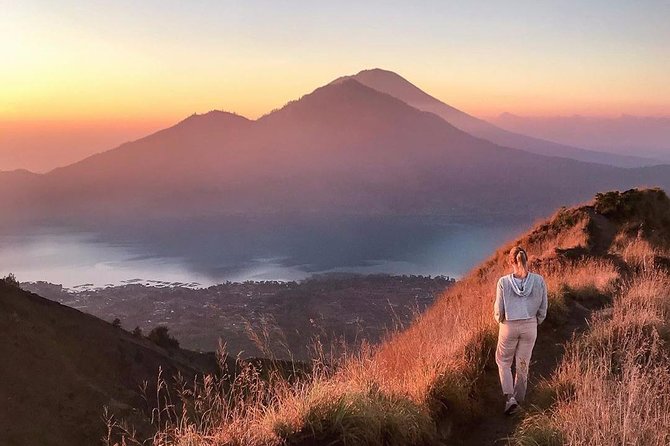 Mount Batur Sunrise Trekking & Natural Hot Spring - All Inclusive - The 3:30 a.m. Mount Batur briefing