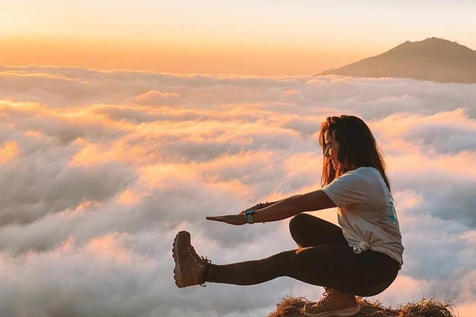 Mount Batur Sunrise Trekking Optional Tour - The first steps through the darkness