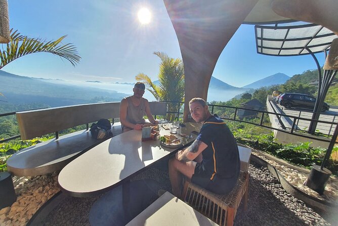 Mount Batur Sunrise Trekking (Private Tour and Breakfast at Restaurant) - Breakfast above Lake Batur at Okuta